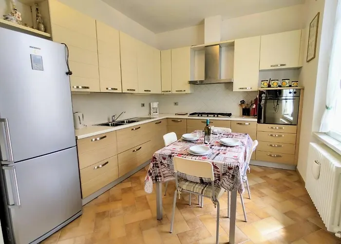 Costanza-3 By Interhome