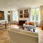 Costanza-3 By Interhome